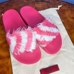 Valentino Garavani Vibrant Pink Fur Slippers